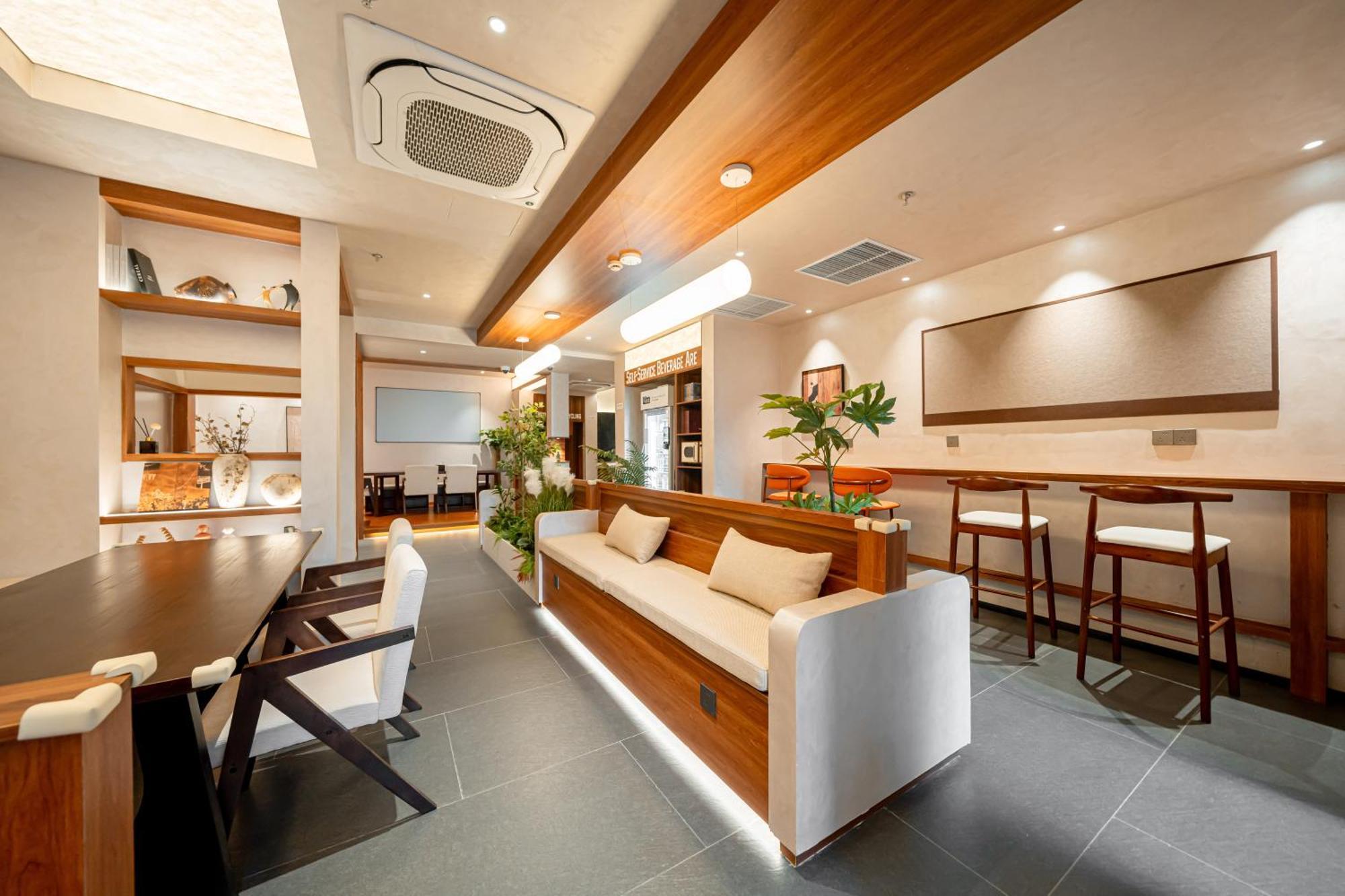 Xihe Hotel-shanghai Lujiazui Lancun Road Subway Station Branch Hotel 2*