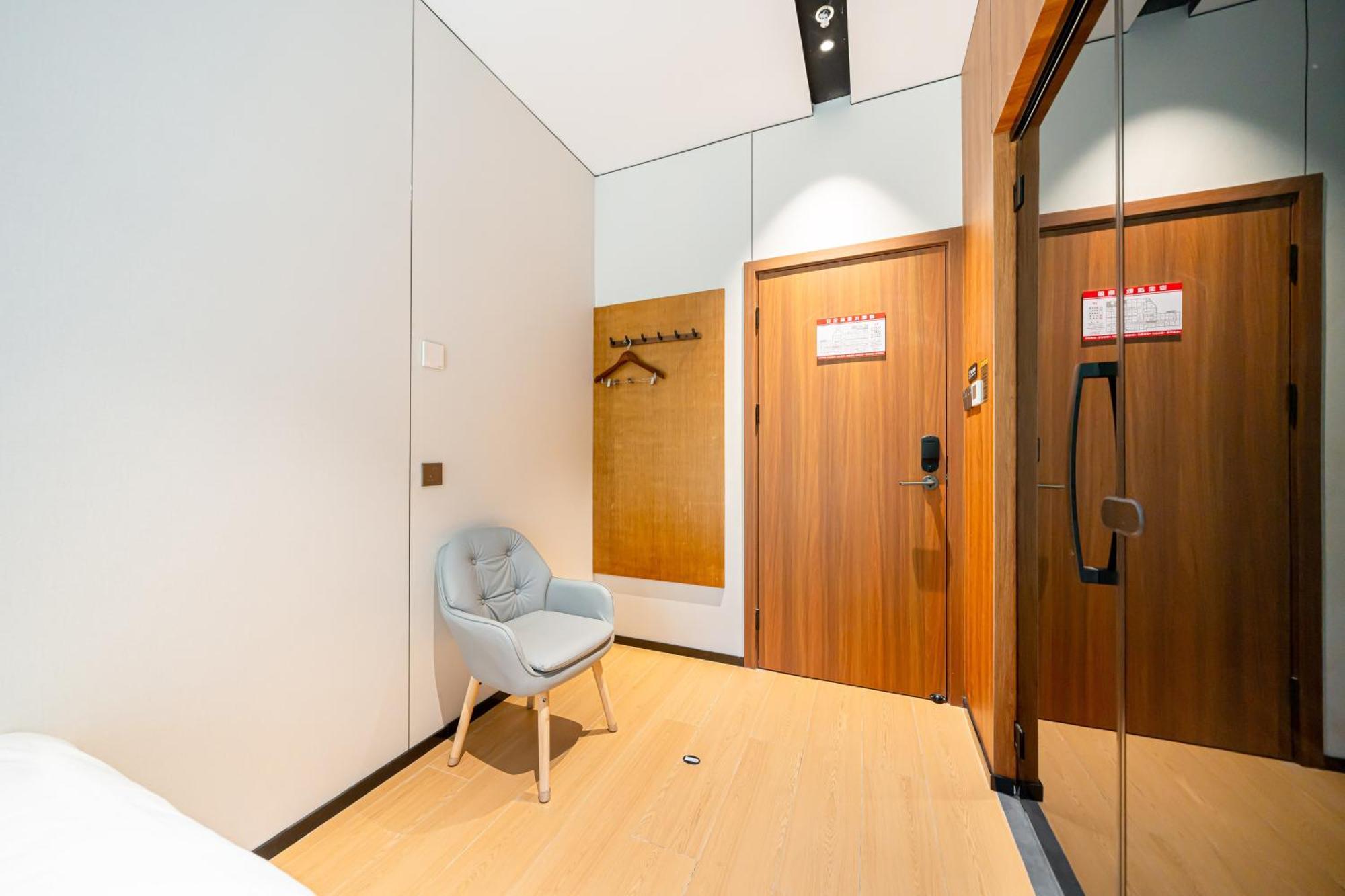 Hotel Xihe Hotel-shanghai Lujiazui Lancun Road Subway Station Branch