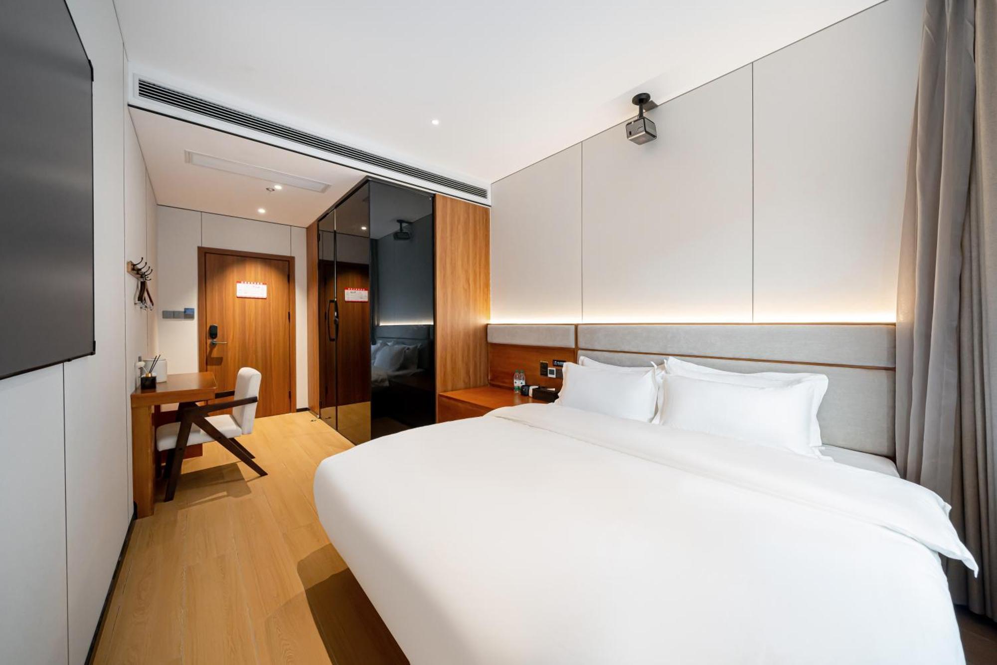 Hotel Xihe Hotel-shanghai Lujiazui Lancun Road Subway Station Branch Shanghai